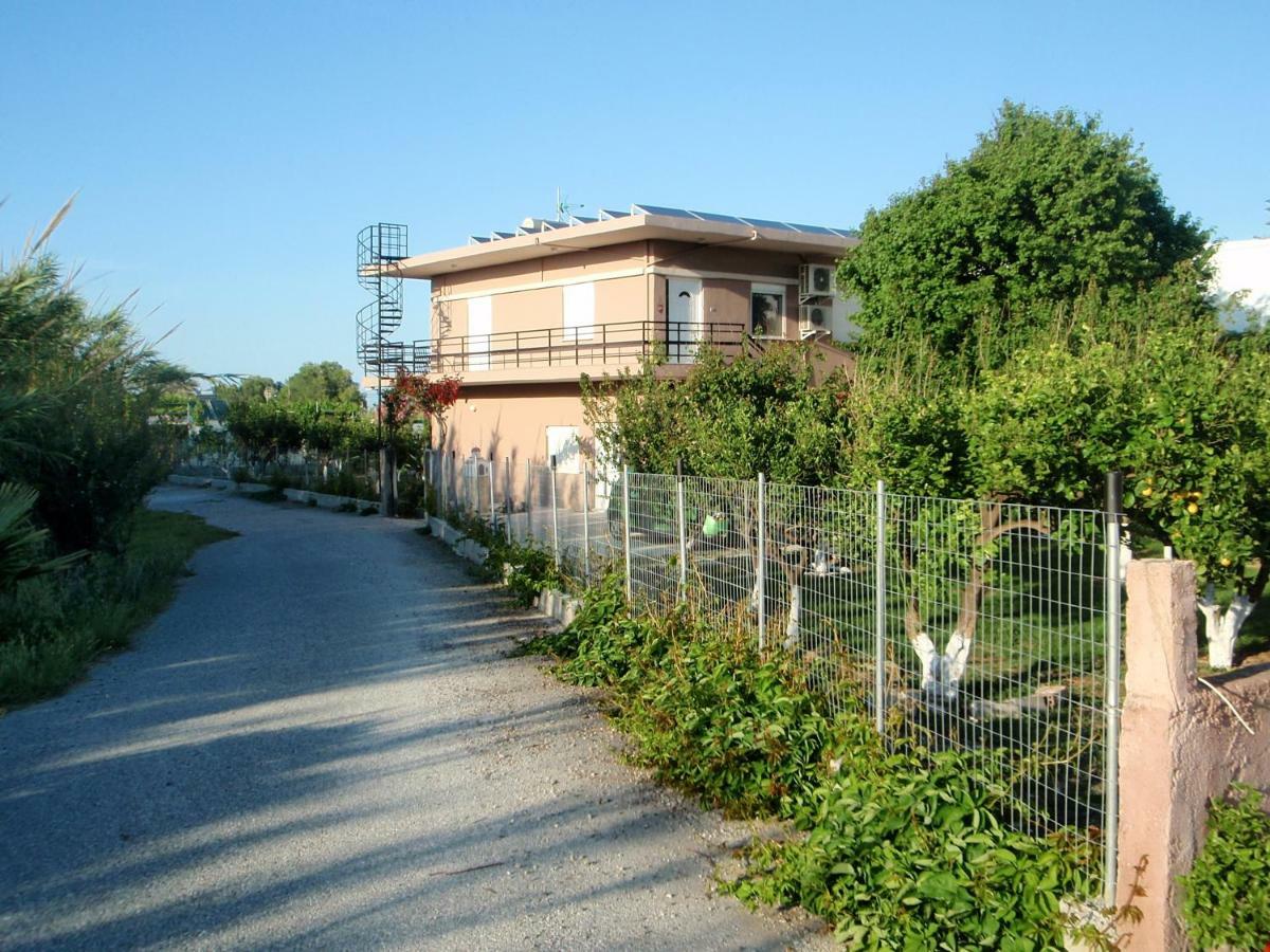Villa Sirens House Tavronitis Exterior foto
